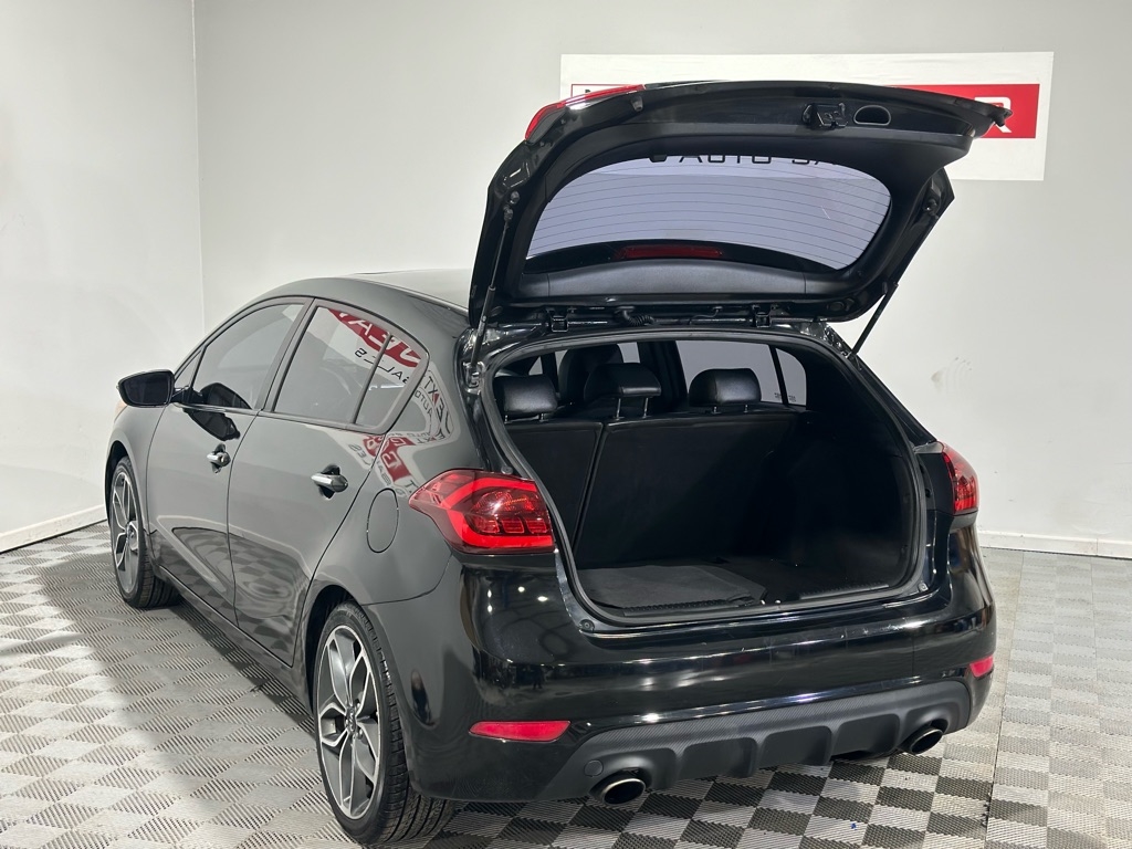 Kia Forte 5-Door SX 2015