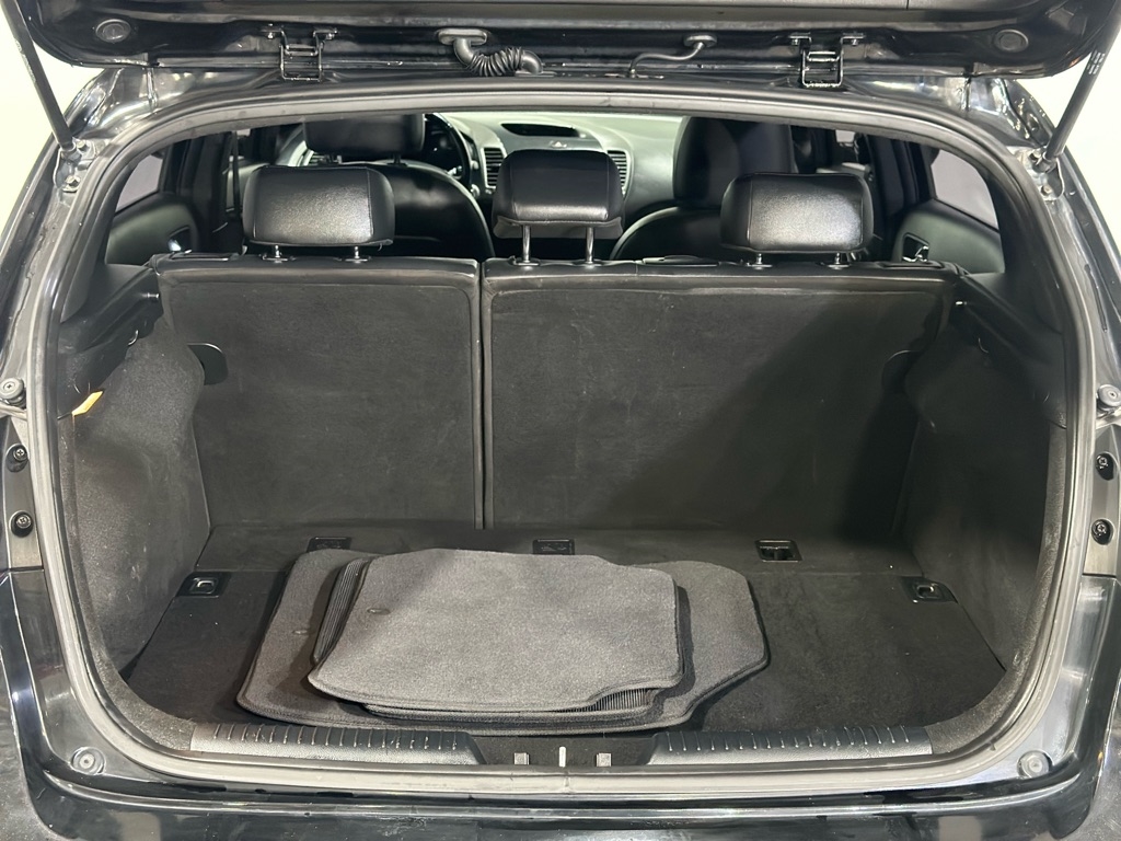 Kia Forte 5-Door SX 2015