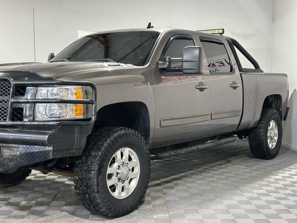 Chevrolet Silverado 2500HD LTZ Crew Cab 4WD 2013