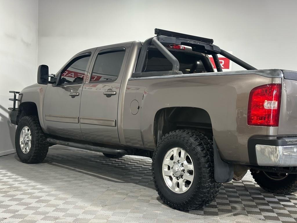 Chevrolet Silverado 2500HD LTZ Crew Cab 4WD 2013