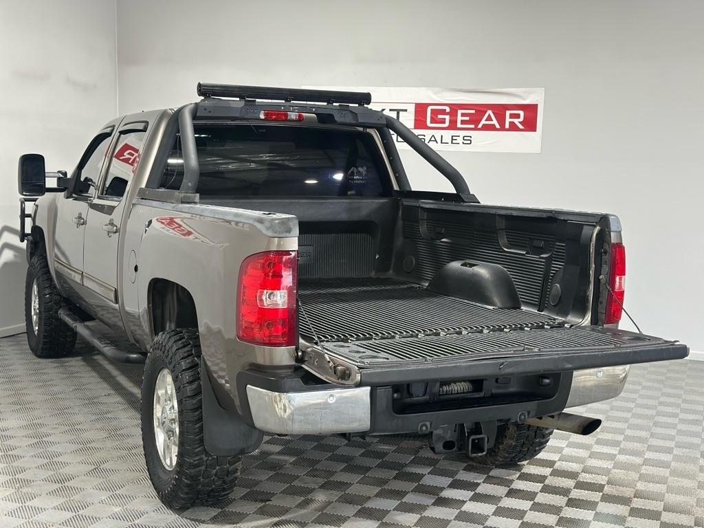 Chevrolet Silverado 2500HD LTZ Crew Cab 4WD 2013