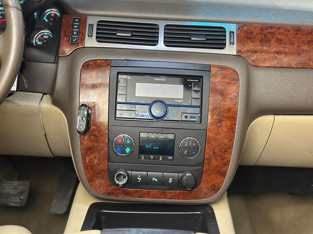 Chevrolet Silverado 2500HD LTZ Crew Cab 4WD 2013