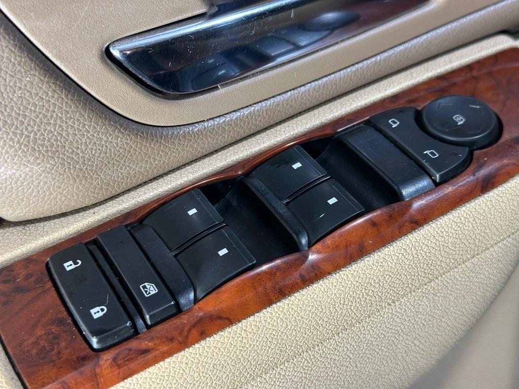 Chevrolet Silverado 2500HD LTZ Crew Cab 4WD 2013