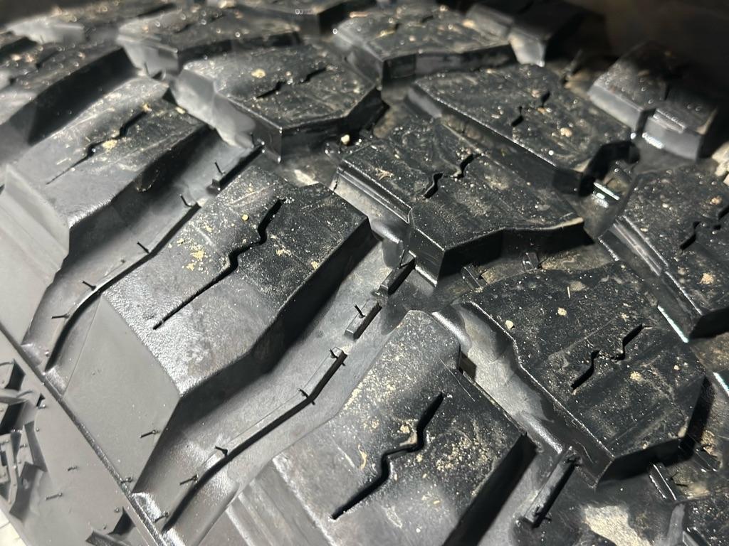 Chevrolet Silverado 2500HD LTZ Crew Cab 4WD 2013