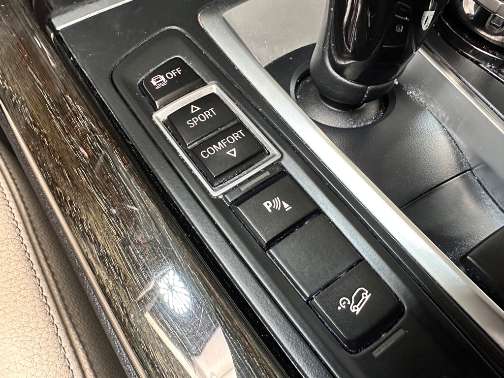 BMW X5 xDrive50i 2014