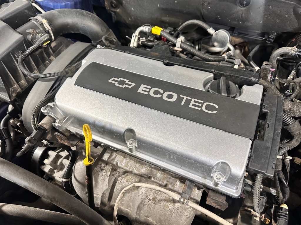 Chevrolet Cruze 2LS 2012