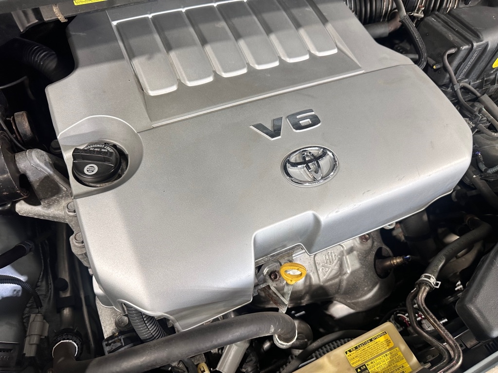 Toyota Sienna XLE FWD 2010