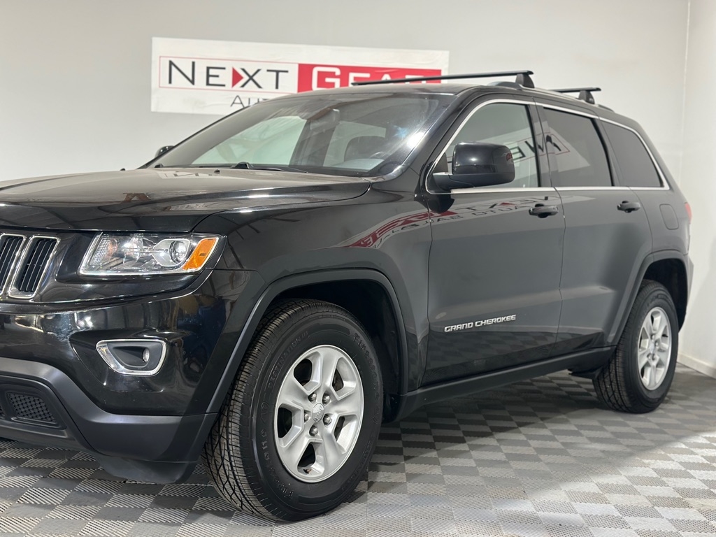 Jeep Grand Cherokee Laredo 4WD 2015