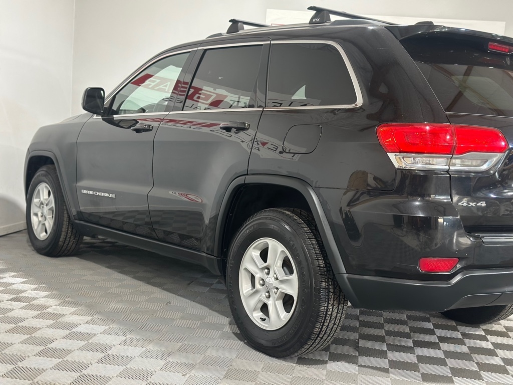 Jeep Grand Cherokee Laredo 4WD 2015