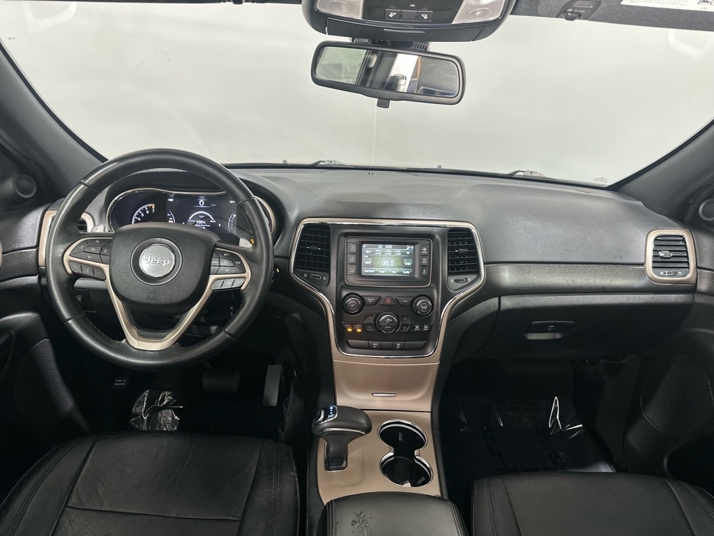 Jeep Grand Cherokee Laredo 4WD 2015