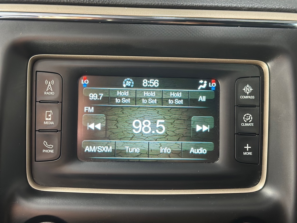 Jeep Grand Cherokee Laredo 4WD 2015