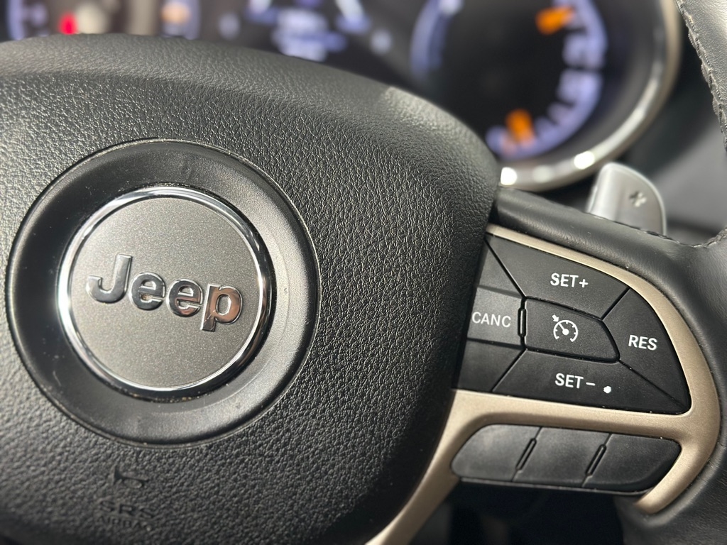 Jeep Grand Cherokee Laredo 4WD 2015