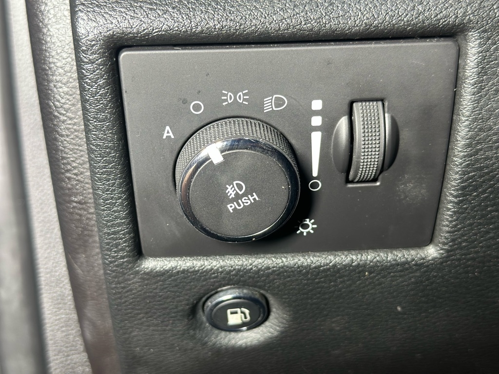 Jeep Grand Cherokee Laredo 4WD 2015