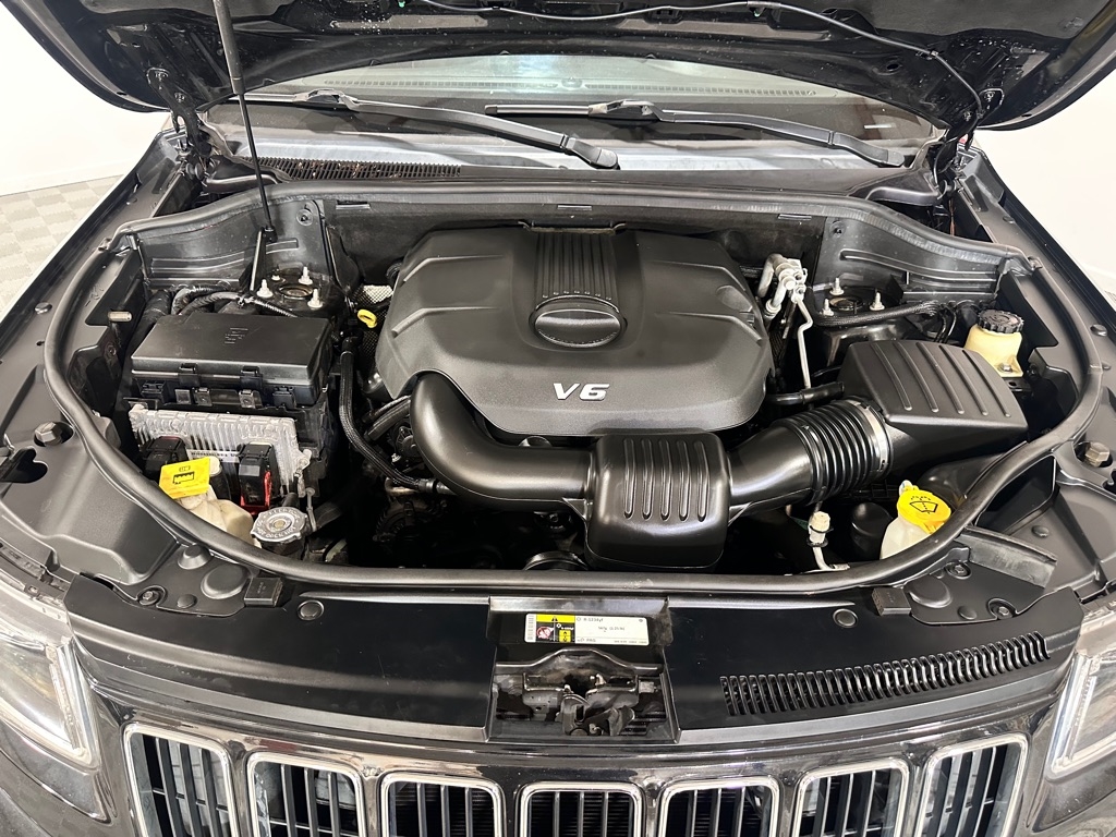 Jeep Grand Cherokee Laredo 4WD 2015