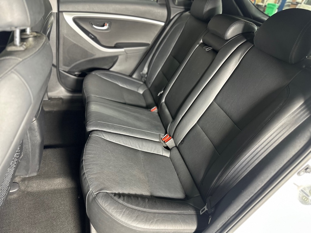 Hyundai Elantra GT A/T 2014