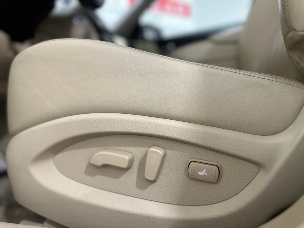 Infiniti QX50 Base AWD 2017