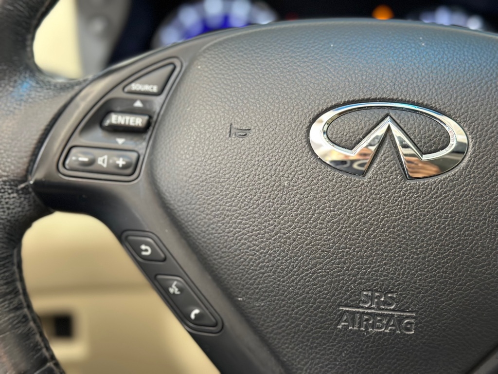 Infiniti QX50 Base AWD 2017