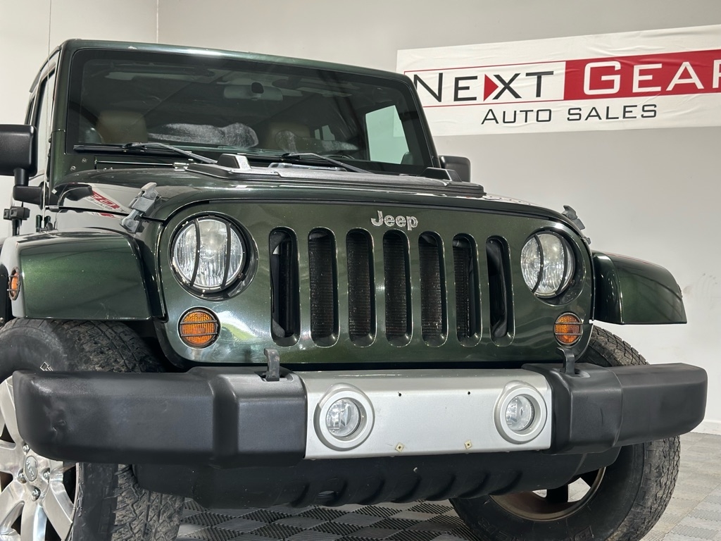 Jeep Wrangler Unlimited Sahara 4WD 2011