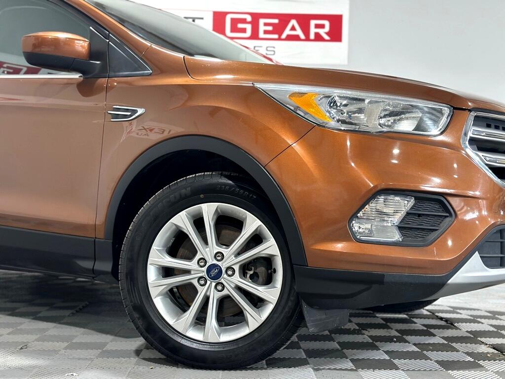 2017 Ford Escape SE photo 3