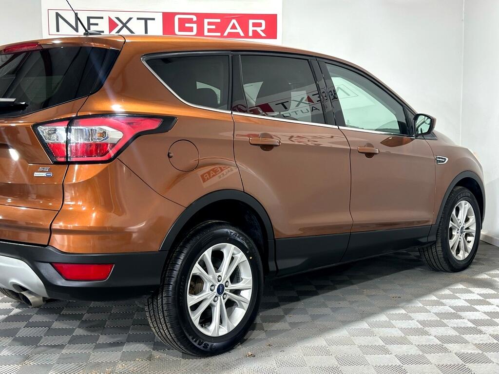 2017 Ford Escape SE photo 9
