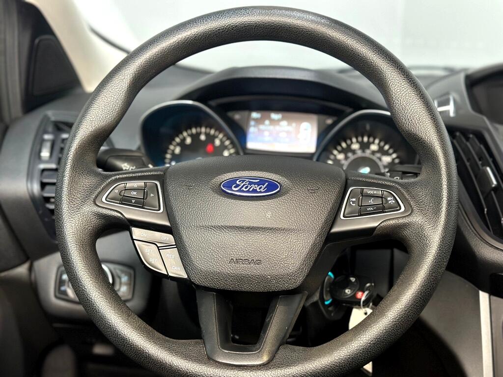 2017 Ford Escape SE photo 14