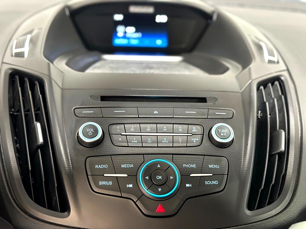 2017 Ford Escape SE photo 16