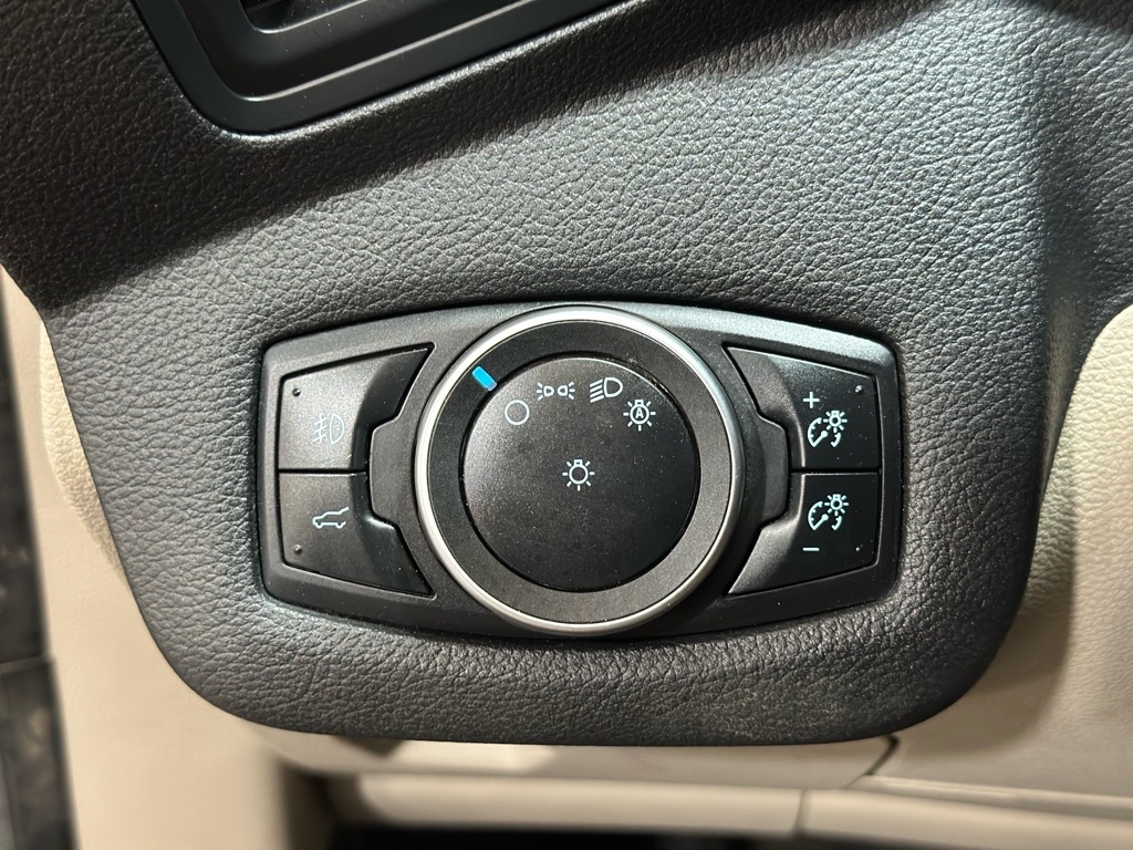 Ford Escape SE FWD 2017