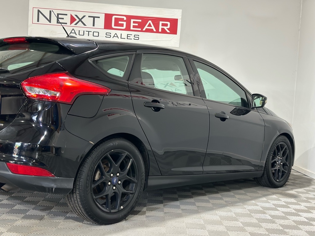 Ford Focus SE Hatch 2016