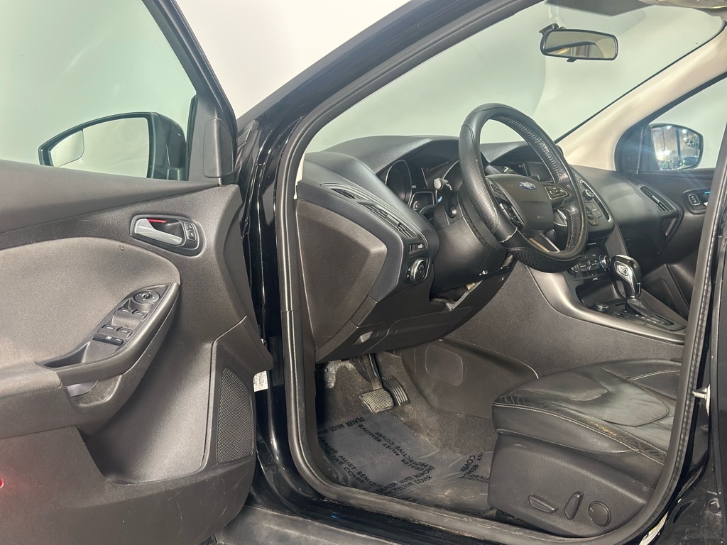 Ford Focus SE Hatch 2016