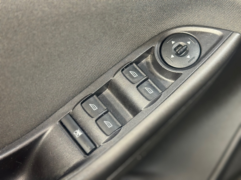 Ford Focus SE Hatch 2016