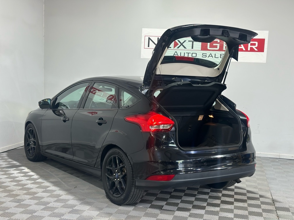 Ford Focus SE Hatch 2016