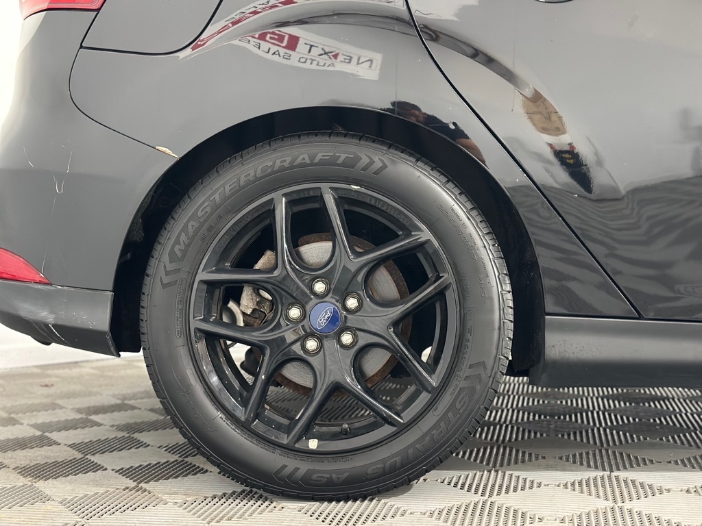 Ford Focus SE Hatch 2016