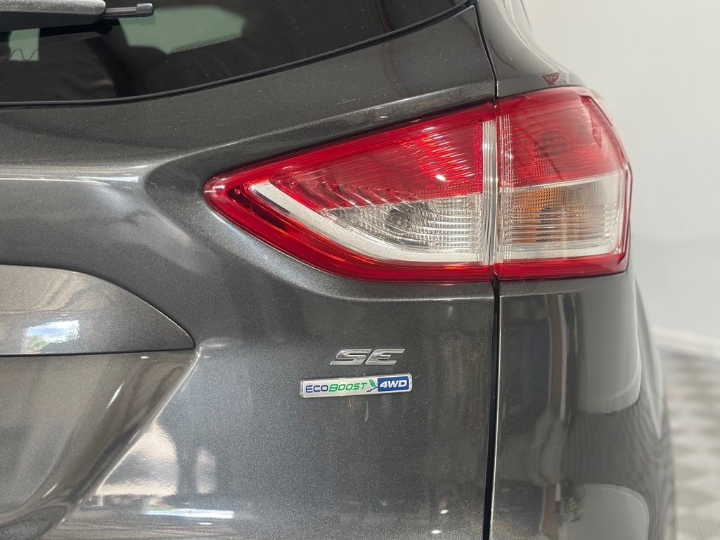 Ford Escape SE 4WD 2016