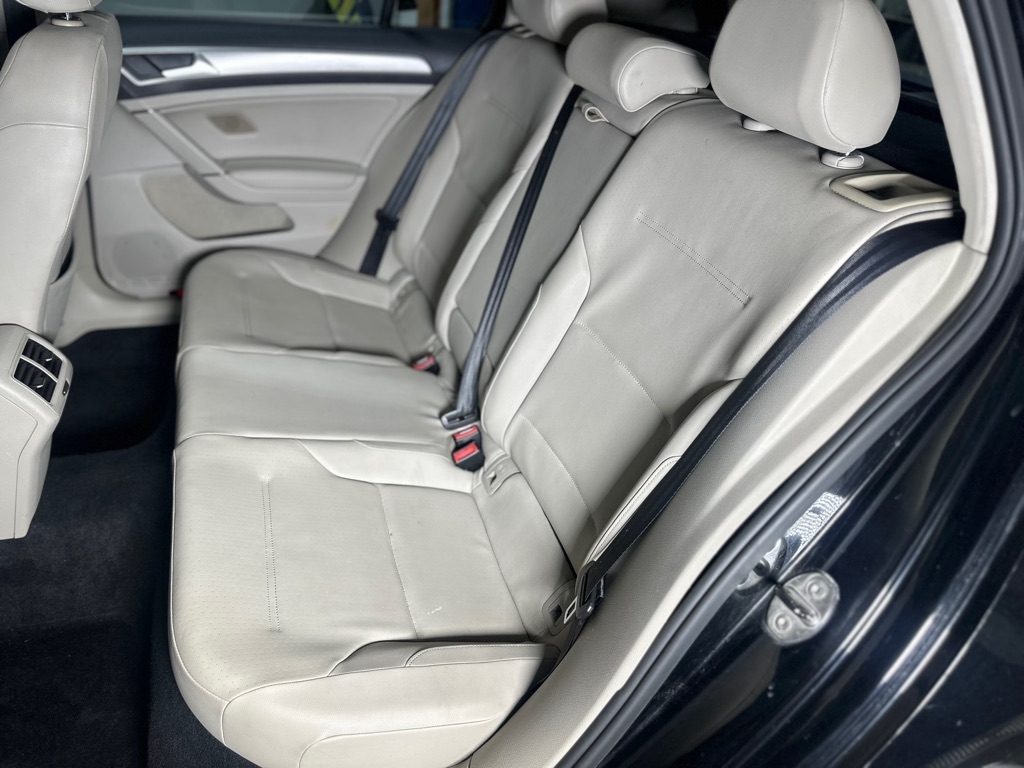 Volkswagen Golf TSI S 6A 2015