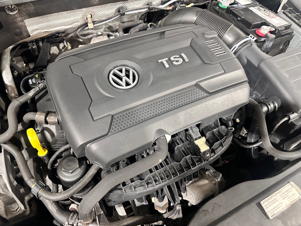 Volkswagen Golf TSI S 6A 2015