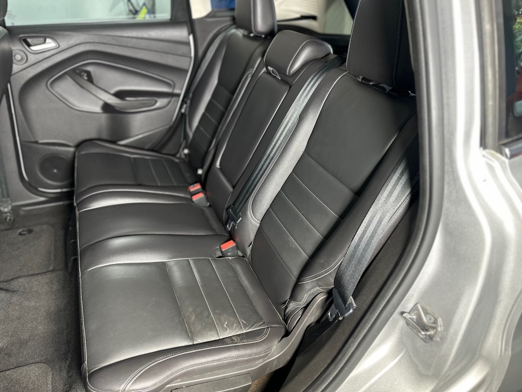 Ford C-Max Energi SEL 2016