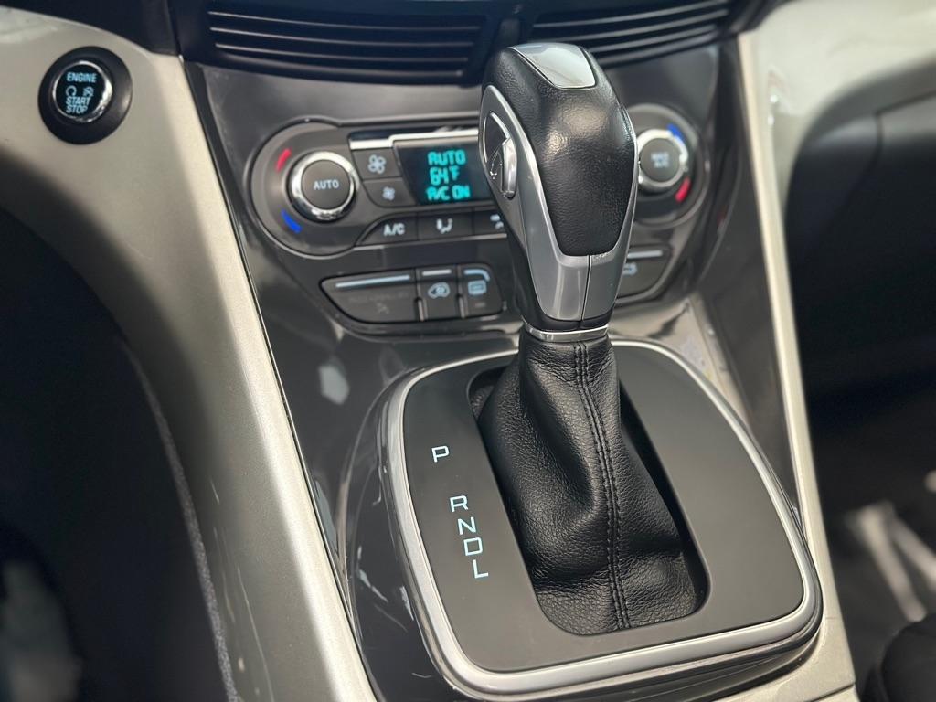 Ford C-Max Energi SEL 2016