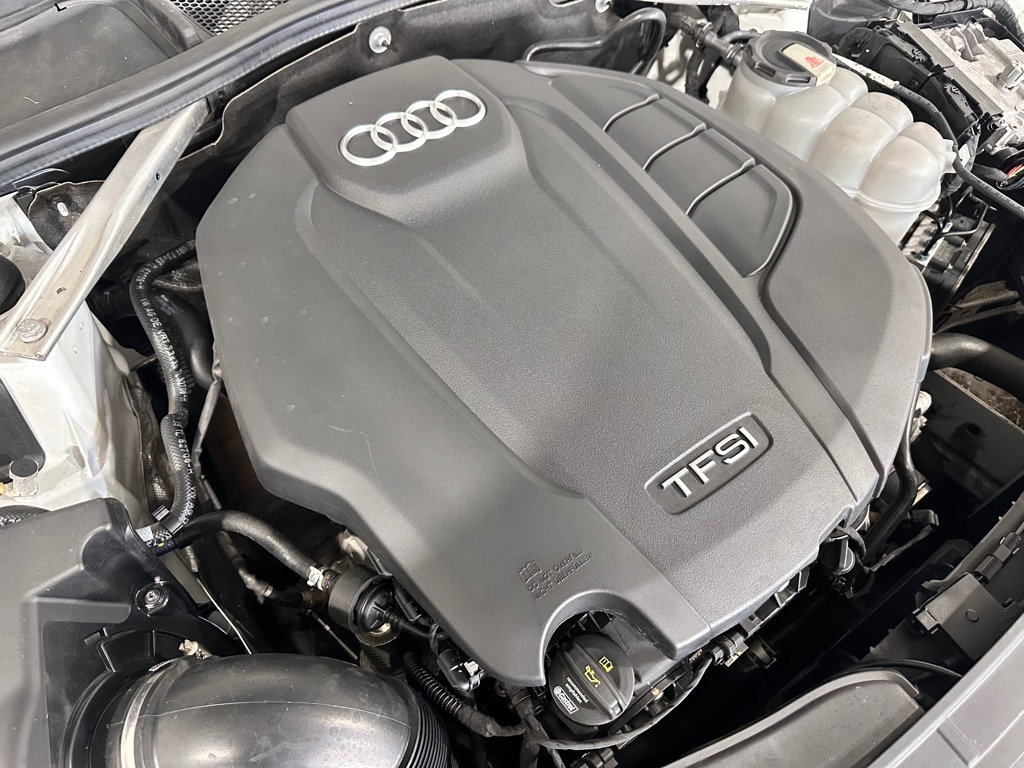 Audi A4 2.0 TFSI Premium quattro 7A 2019