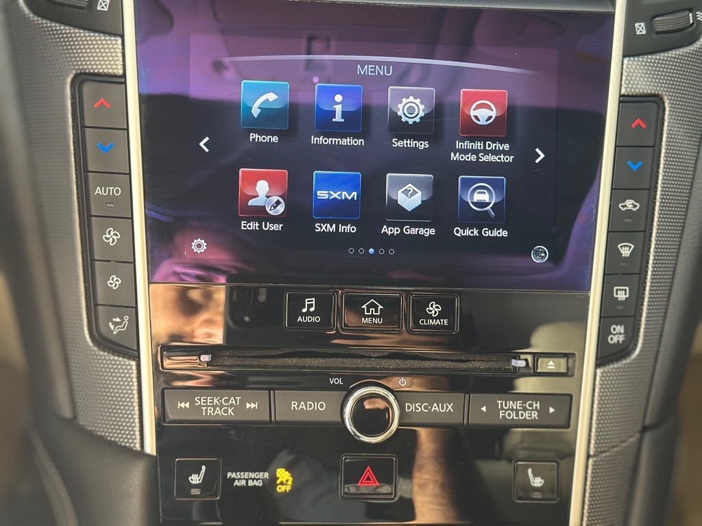 Infiniti Q50 Base AWD 2015