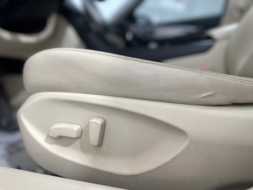 Infiniti Q50 Base AWD 2015