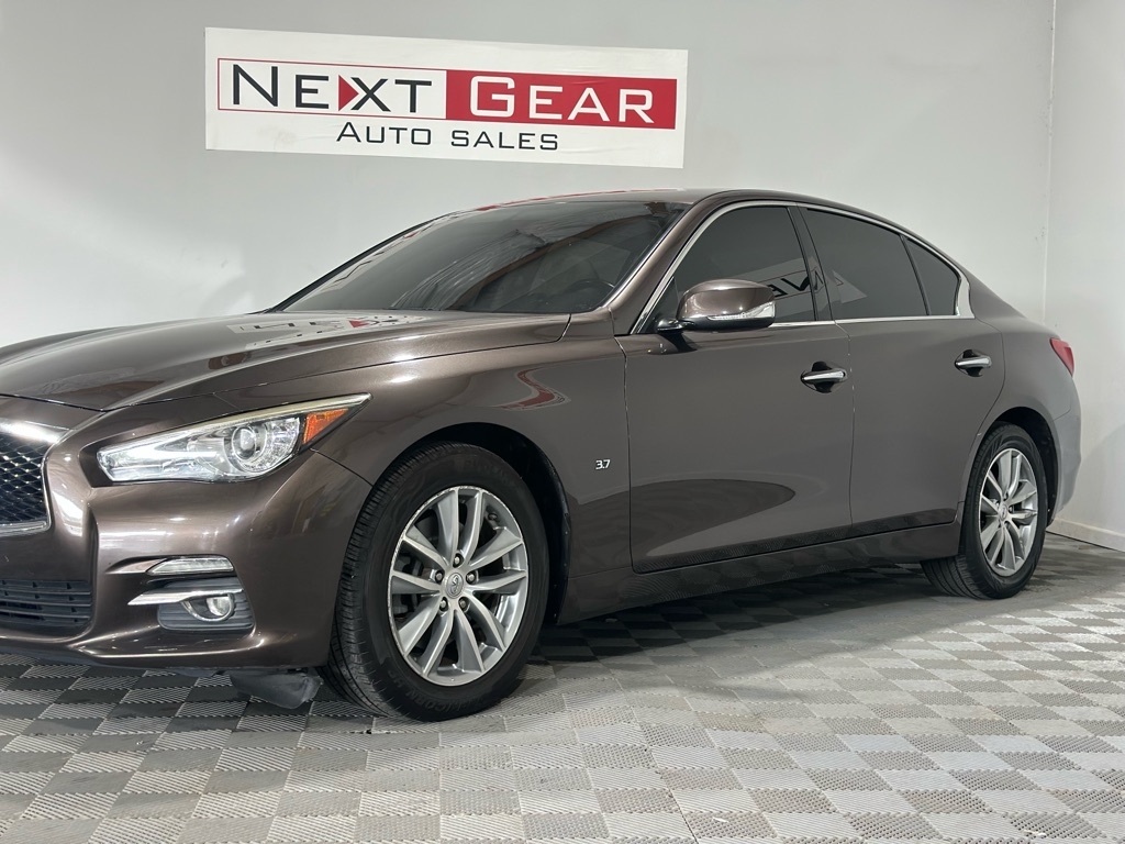 Infiniti Q50 Base AWD 2015