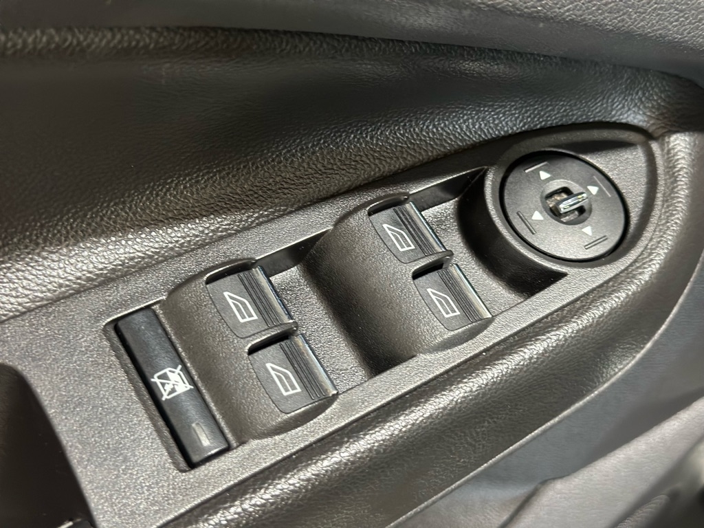 Ford Escape Titanium 4WD 2016