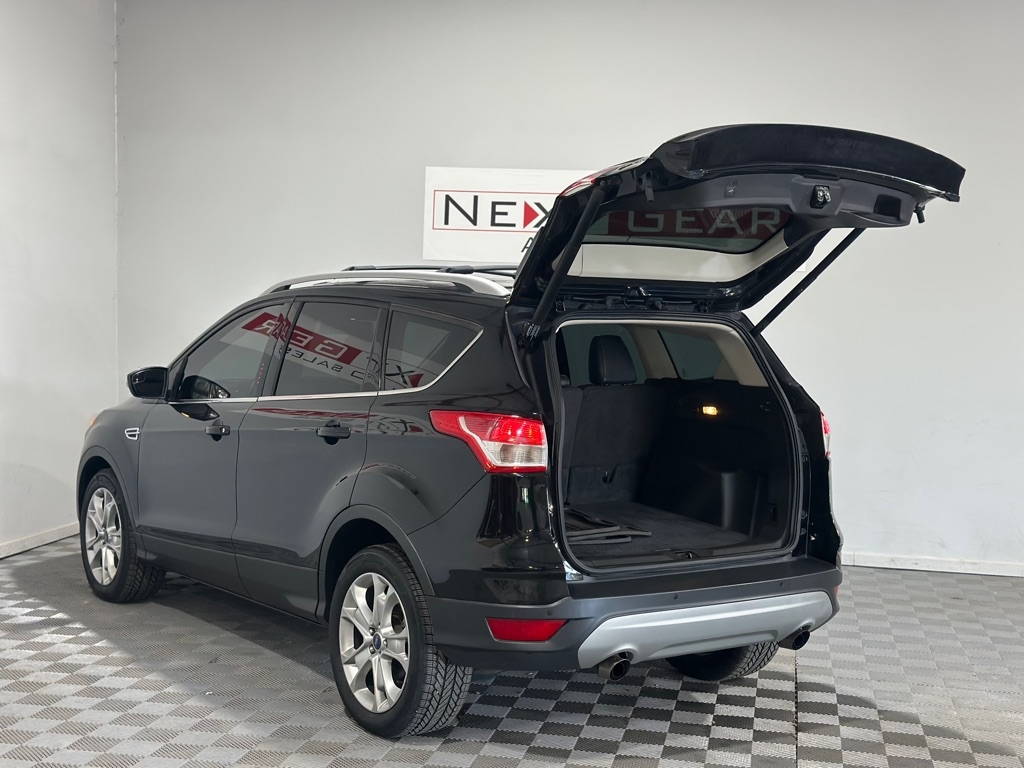 Ford Escape Titanium 4WD 2016