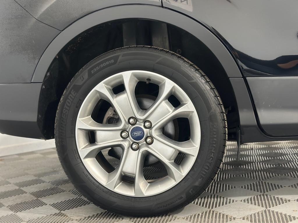 Ford Escape Titanium 4WD 2016