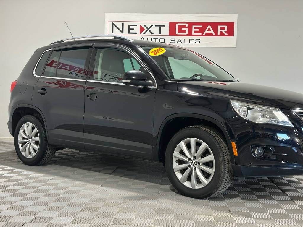 Volkswagen Tiguan S 4Motion 2011