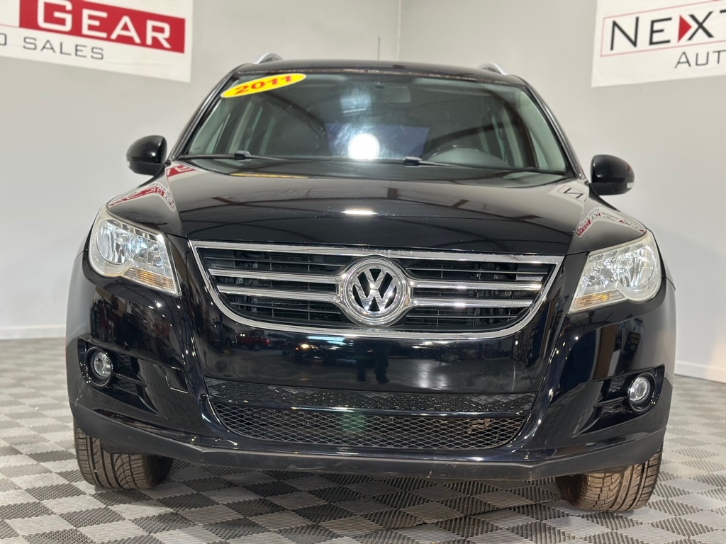 Volkswagen Tiguan S 4Motion 2011