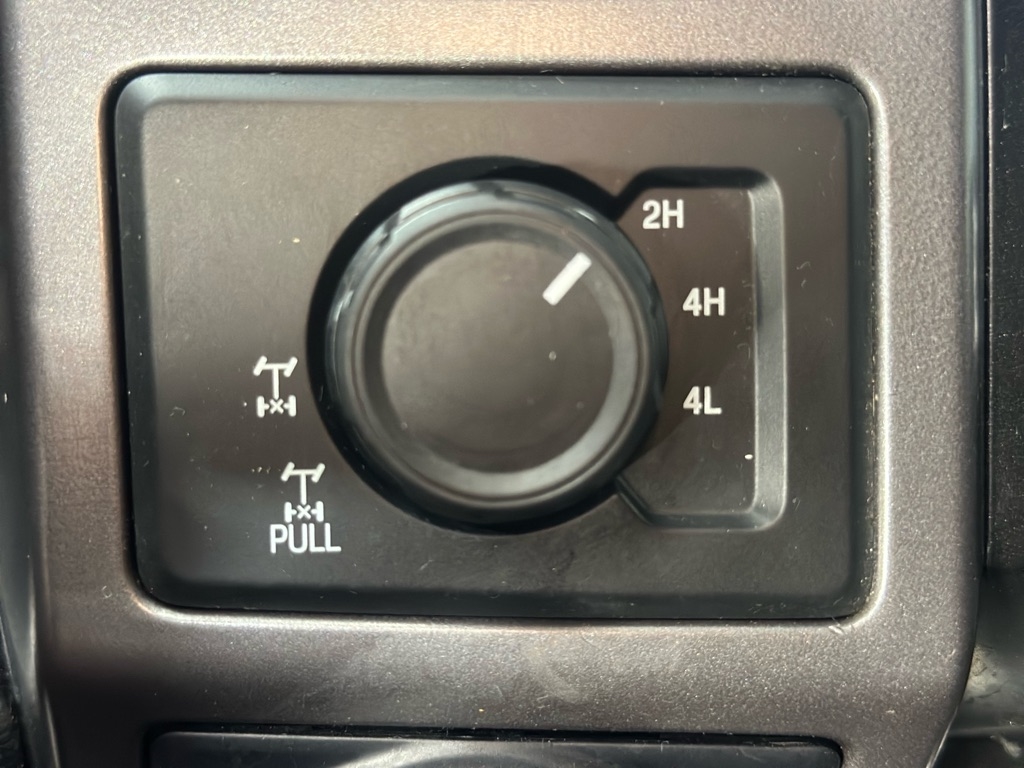 Ford F-150 XLT SuperCab 8-ft. Bed 4WD 2016