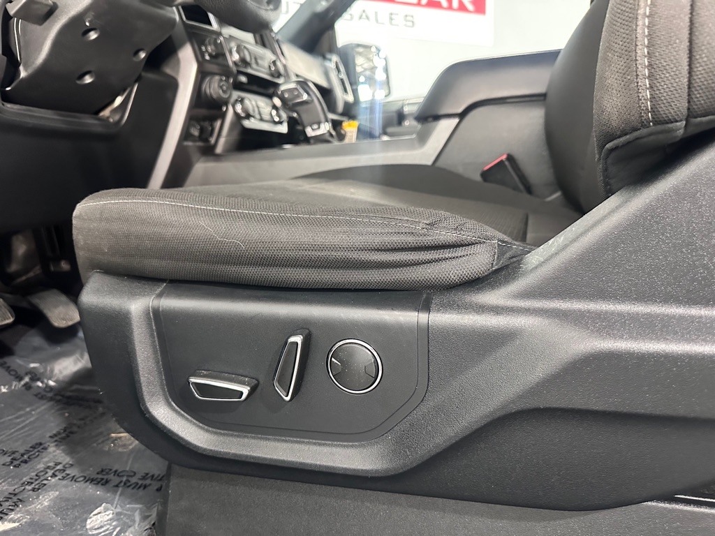 Ford F-150 XLT SuperCab 8-ft. Bed 4WD 2016