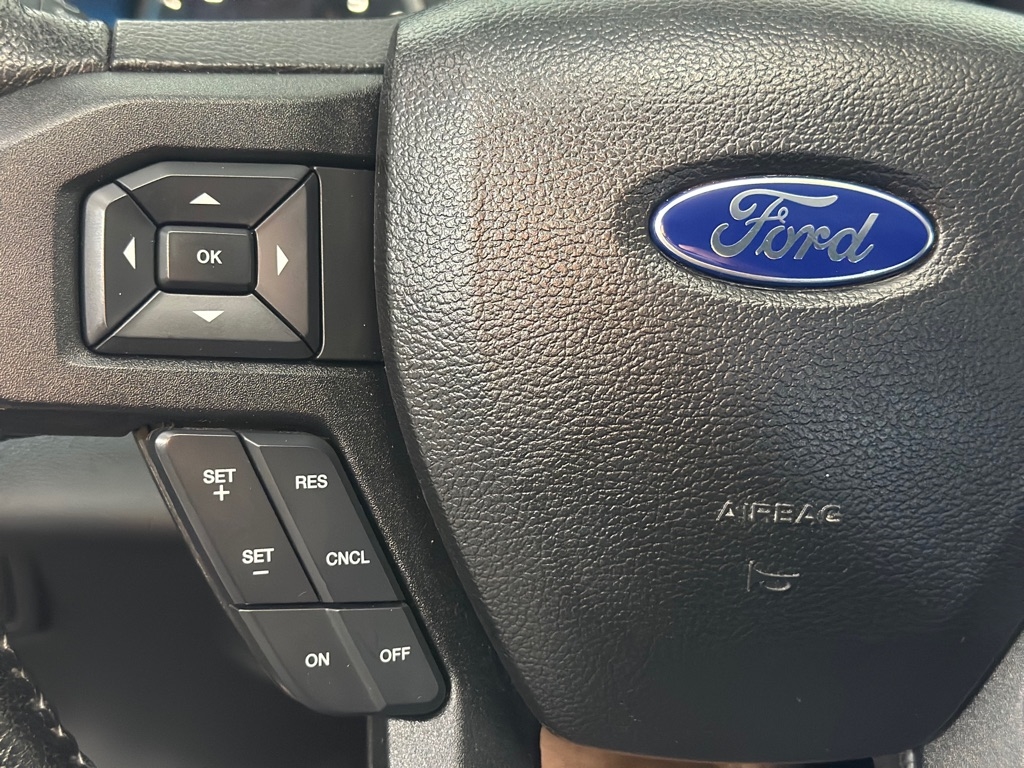 Ford F-150 XLT SuperCab 8-ft. Bed 4WD 2016