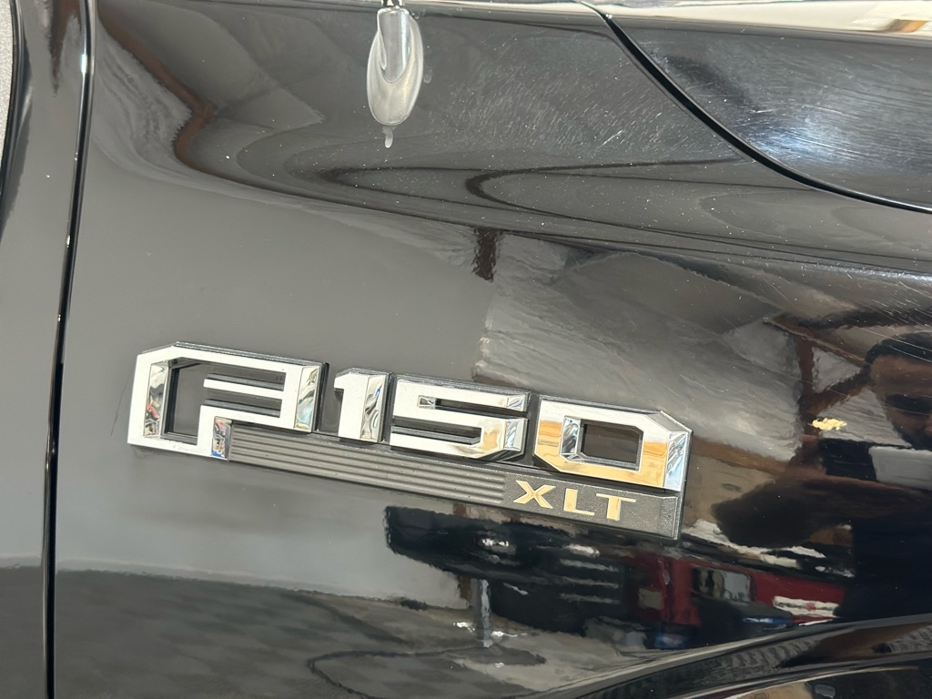 Ford F-150 XLT SuperCab 8-ft. Bed 4WD 2016